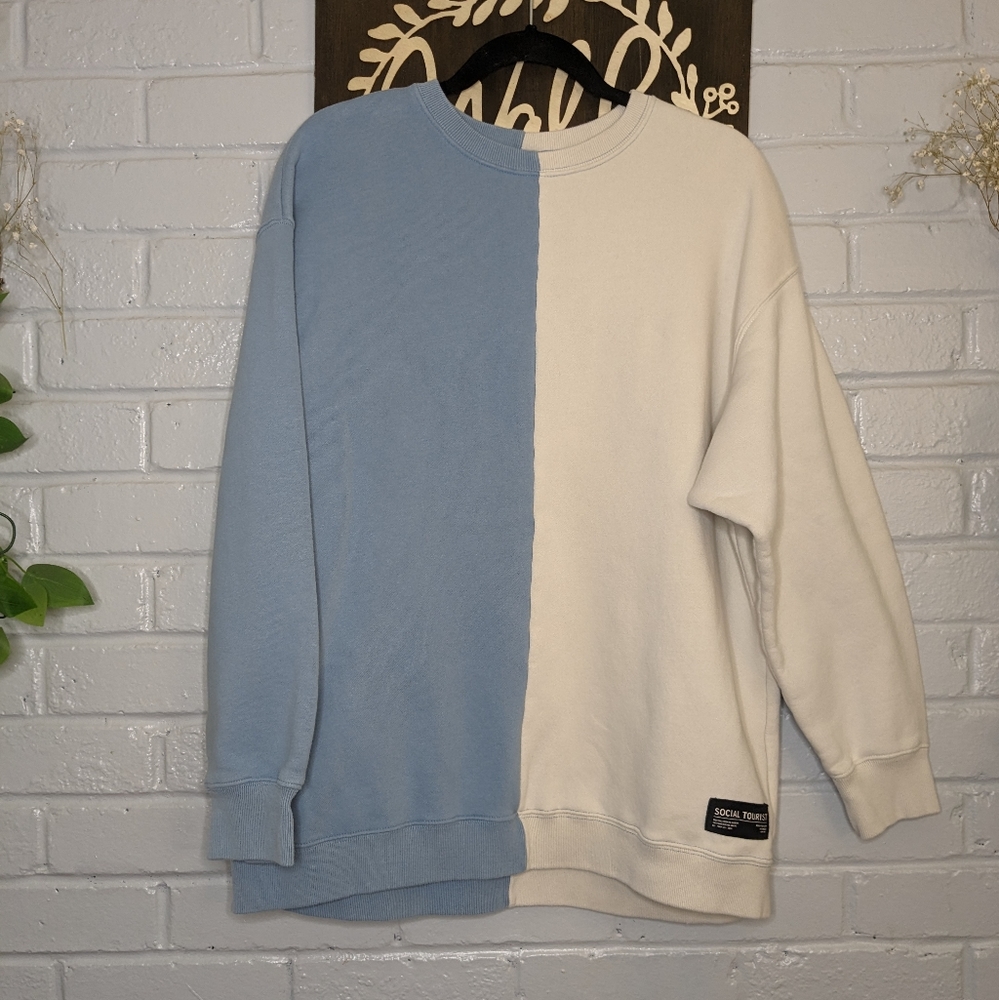 Social Tourist Two Tone Sweater